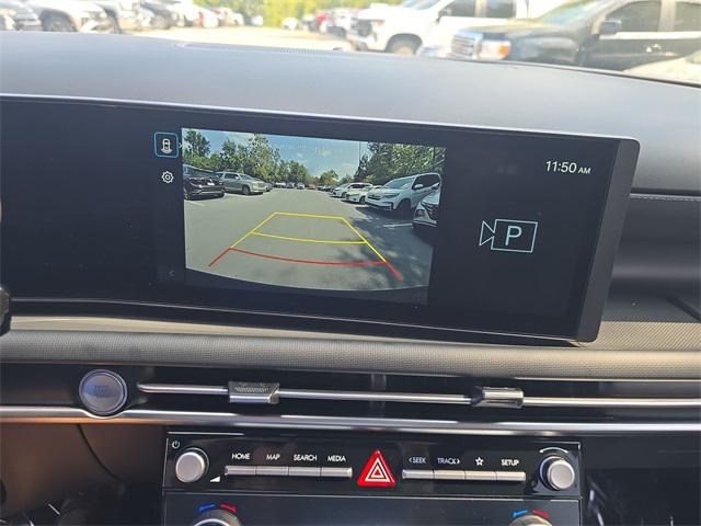 2026 Hyundai Santa Cruz SEL photo 17