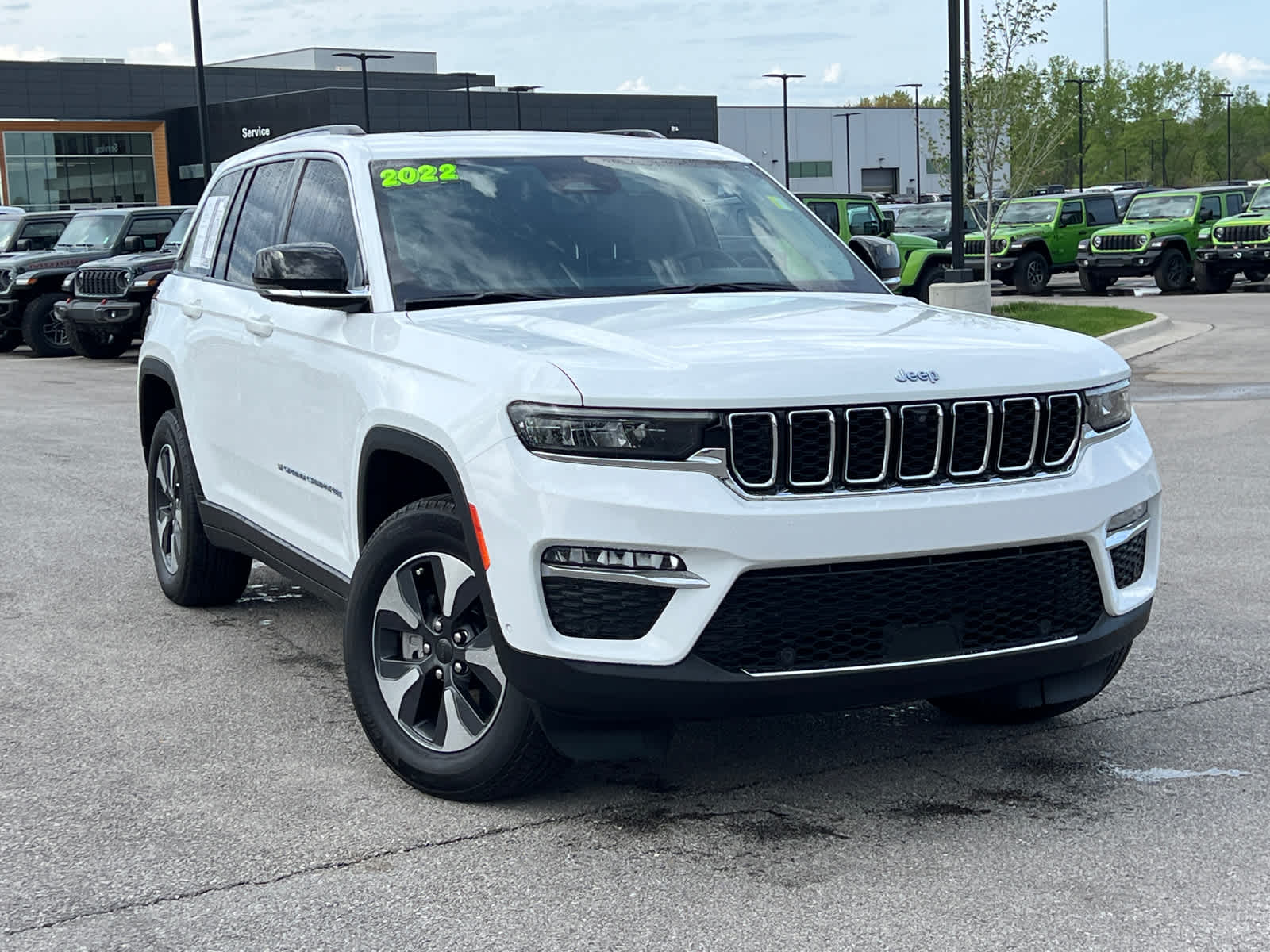 2022 Jeep Grand Cherokee Limited 4xe photo 3