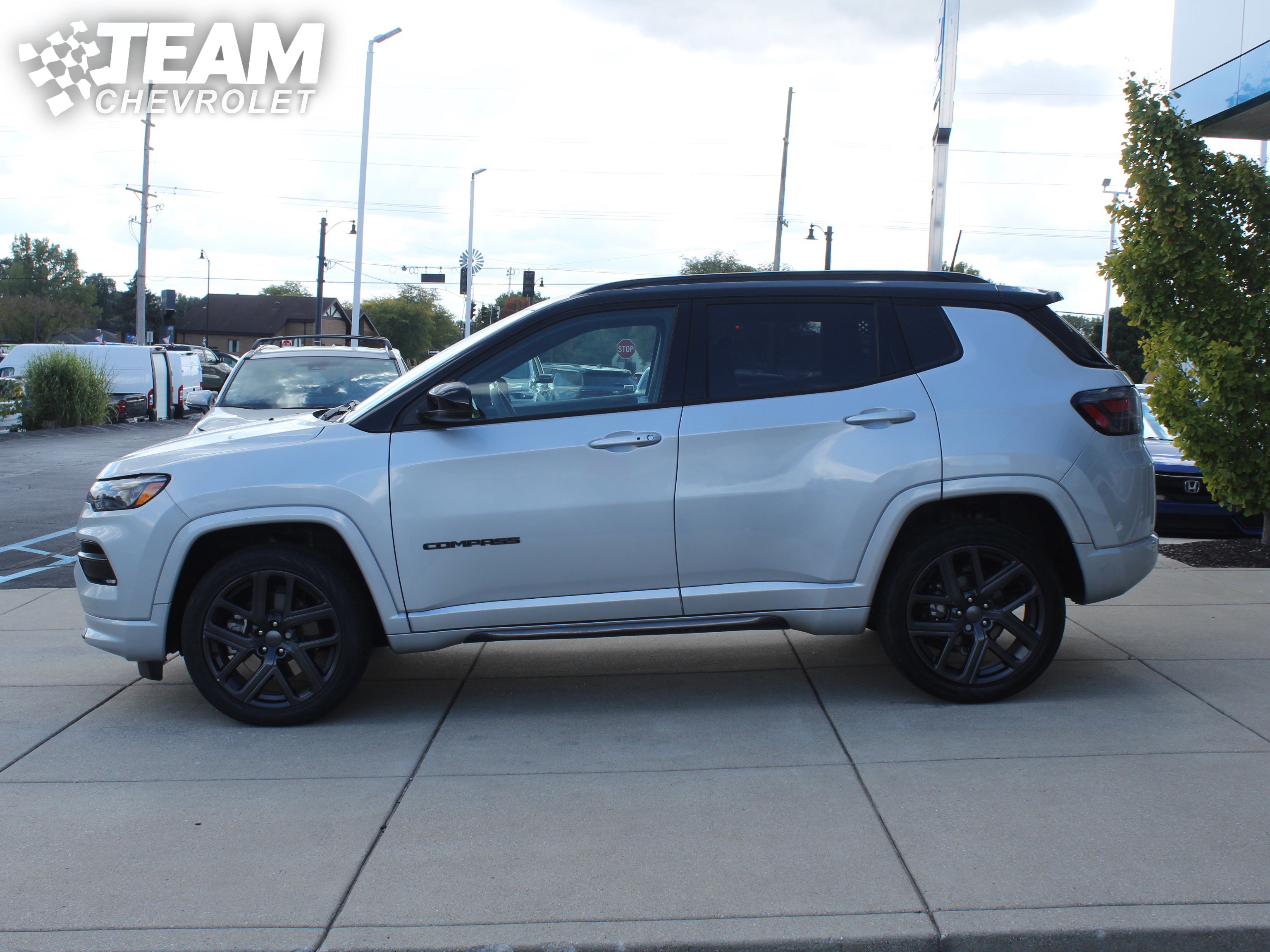 2024 Jeep Compass Limited photo 4