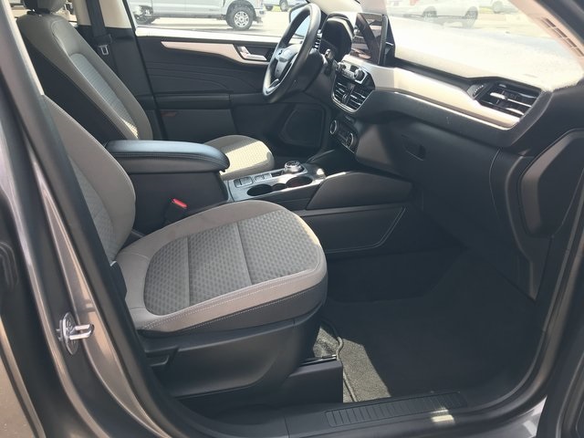 2021 Ford Escape Hybrid SE photo 12