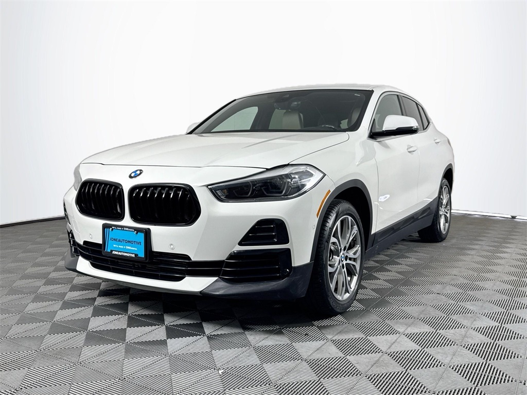 2022 BMW X2 28i's photo