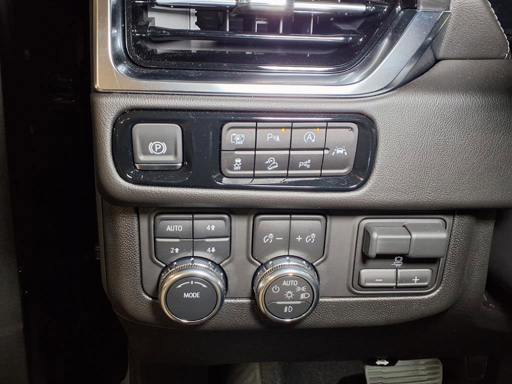 2025 Gmc Yukon XL Denali photo 13