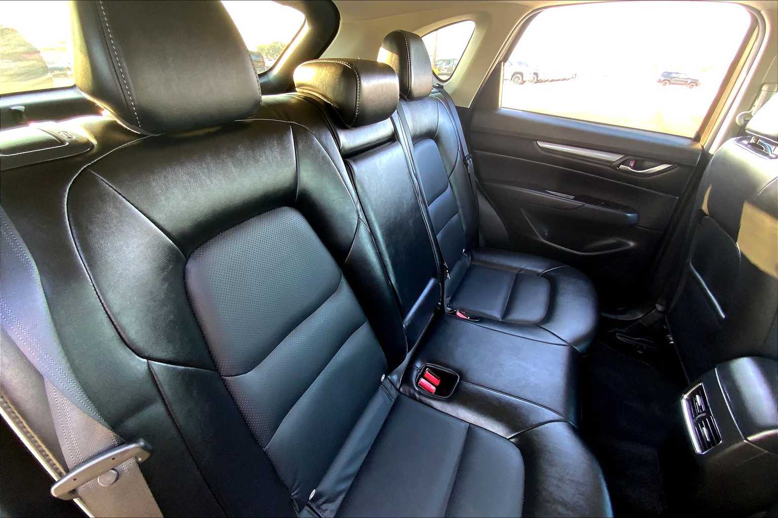 2024 Mazda CX-5 2.5 Select photo 18
