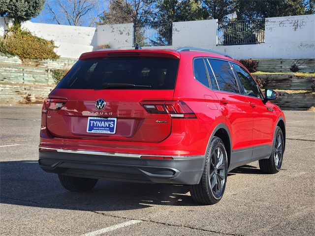 2024 Volkswagen Tiguan SE Wolfsburg Edition photo 2
