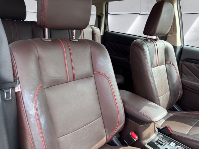2018 Mitsubishi Outlander PHEV GT photo 14