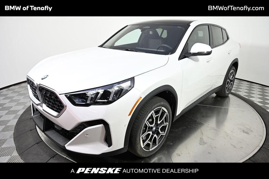 2025 BMW X2 28i's photo