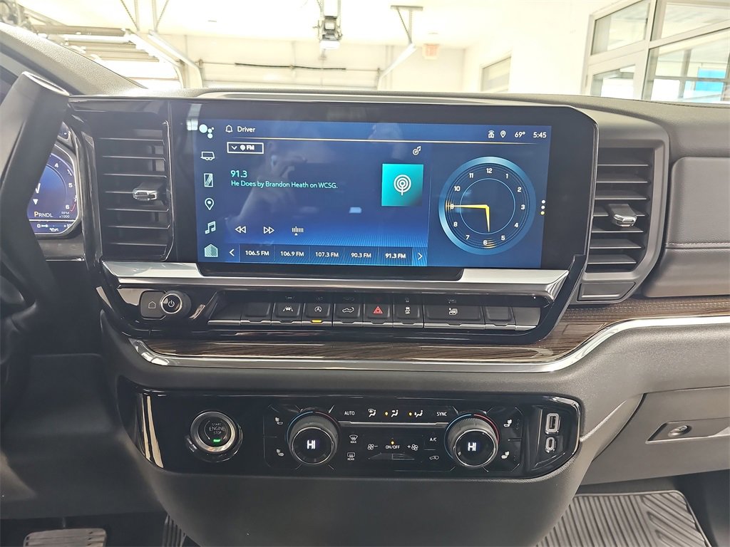 2023 Chevrolet Silverado 1500 LT photo 19