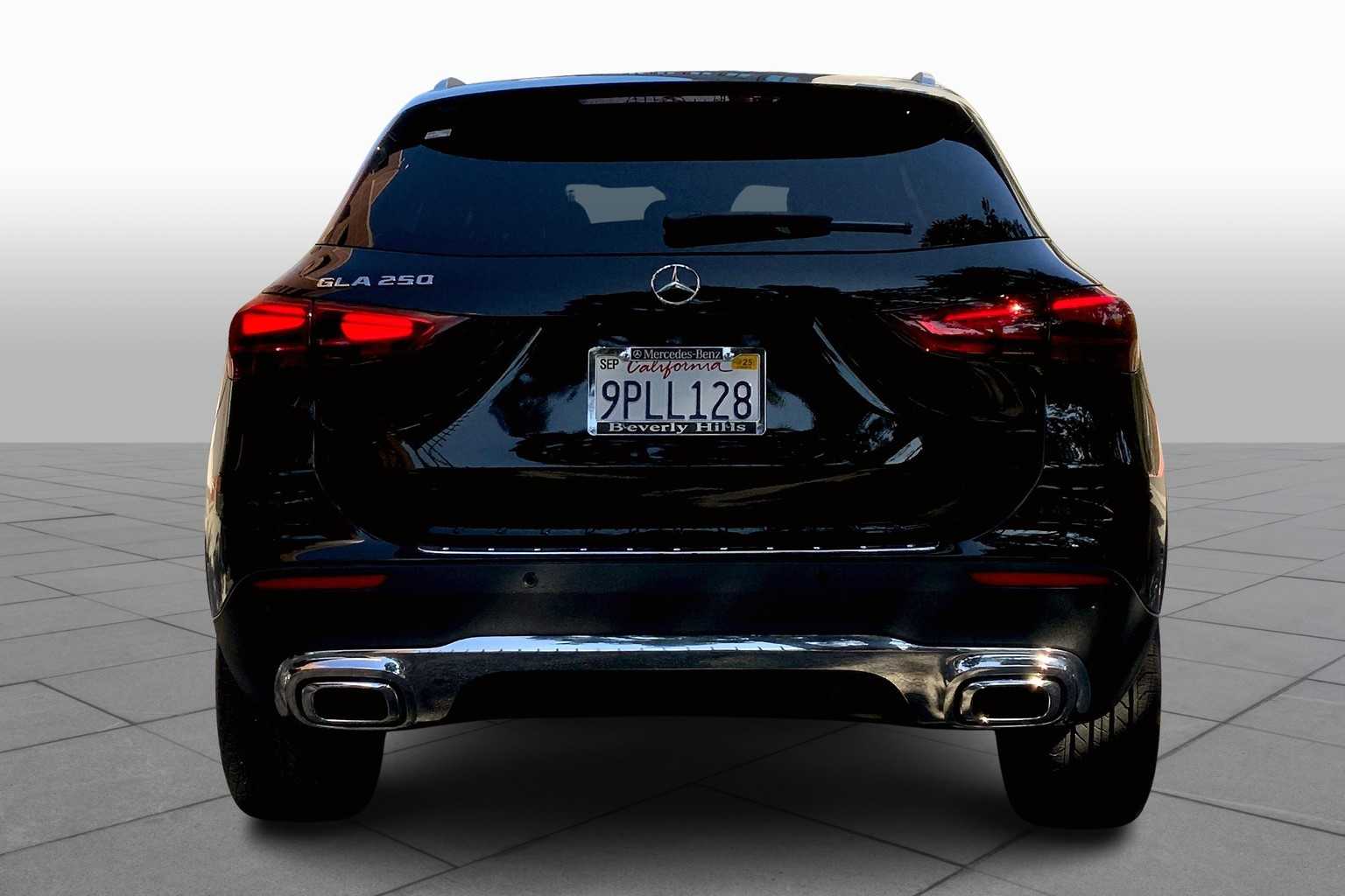 2025 Mercedes Benz GLA 250 photo 4