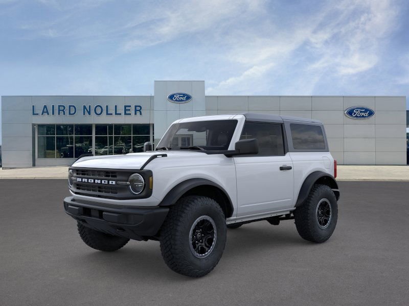 2025 Ford Bronco 2-Door Base's photo