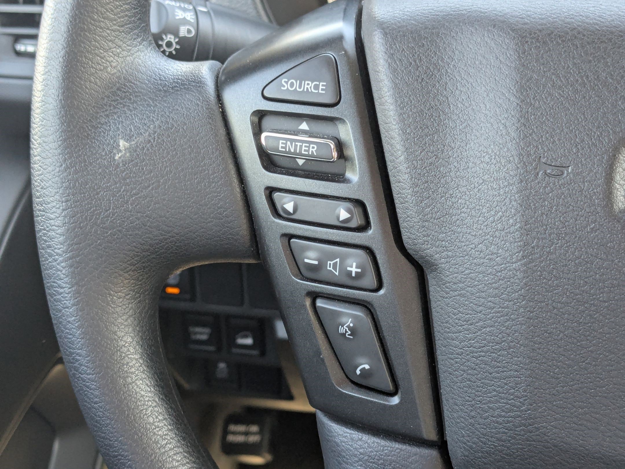2024 Nissan Frontier S photo 15