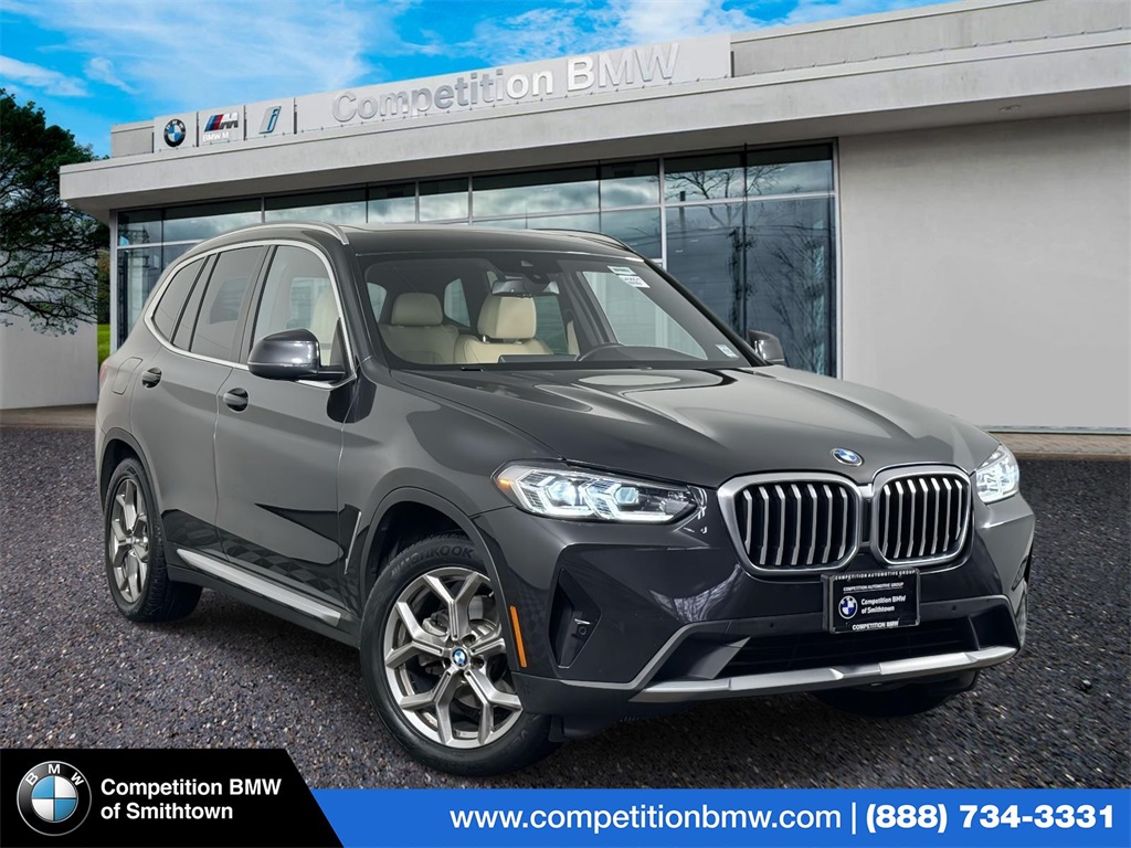 2022 BMW X3 30i's photo