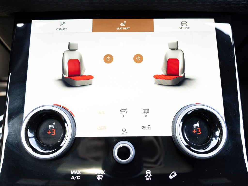 2023 Land Rover Range Rover Velar R-Dynamic S photo 26