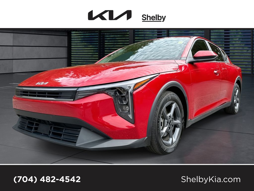 2025 Kia K4 LXS