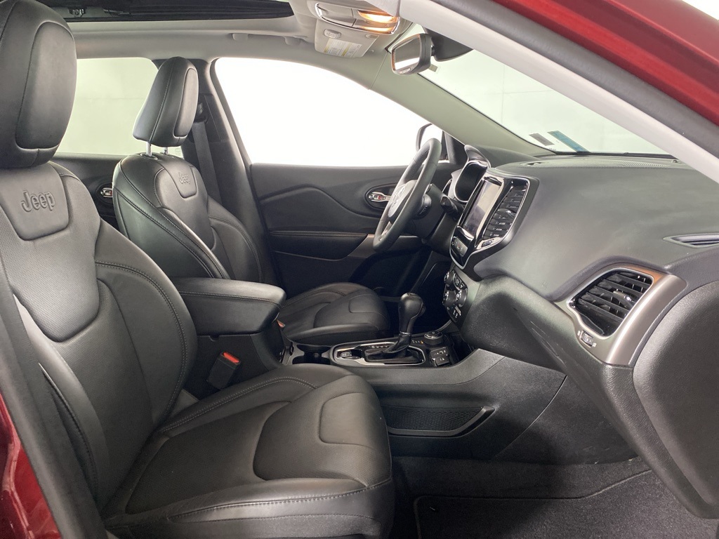 2021 Jeep Cherokee Limited photo 26