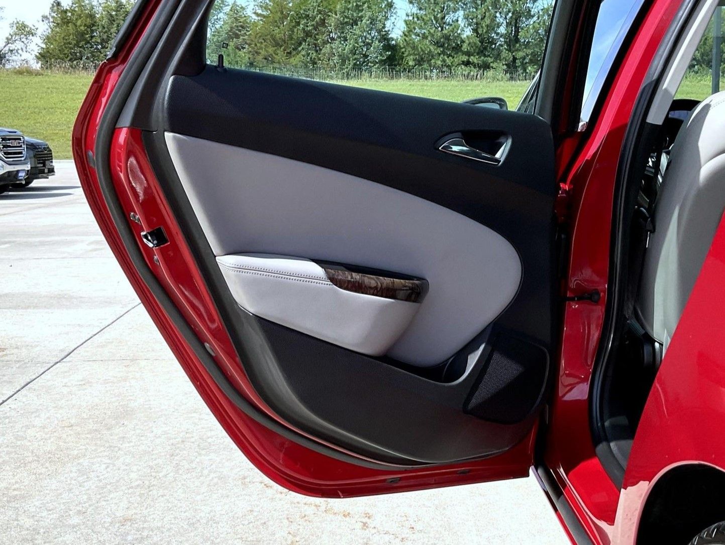 2013 Buick Verano Base photo 21