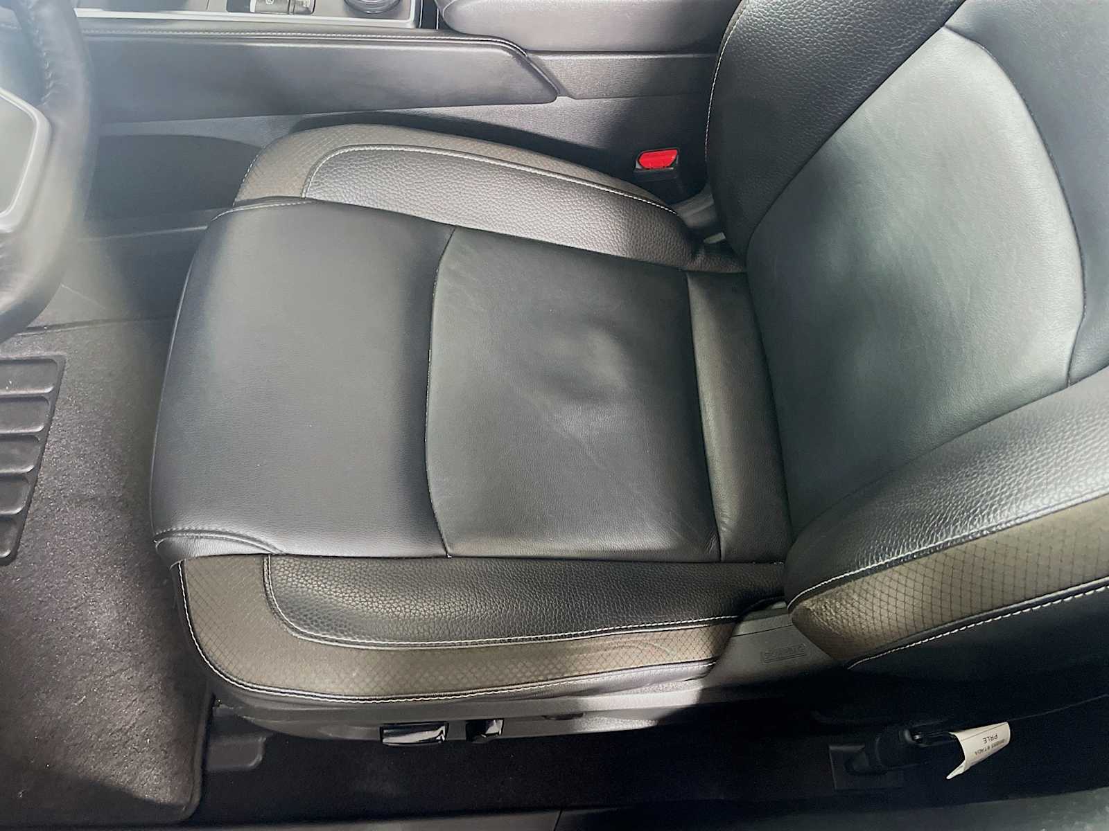 2023 Nissan Pathfinder SL photo 17