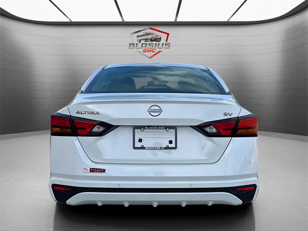 2023 Nissan Altima 2.5 SV photo 4