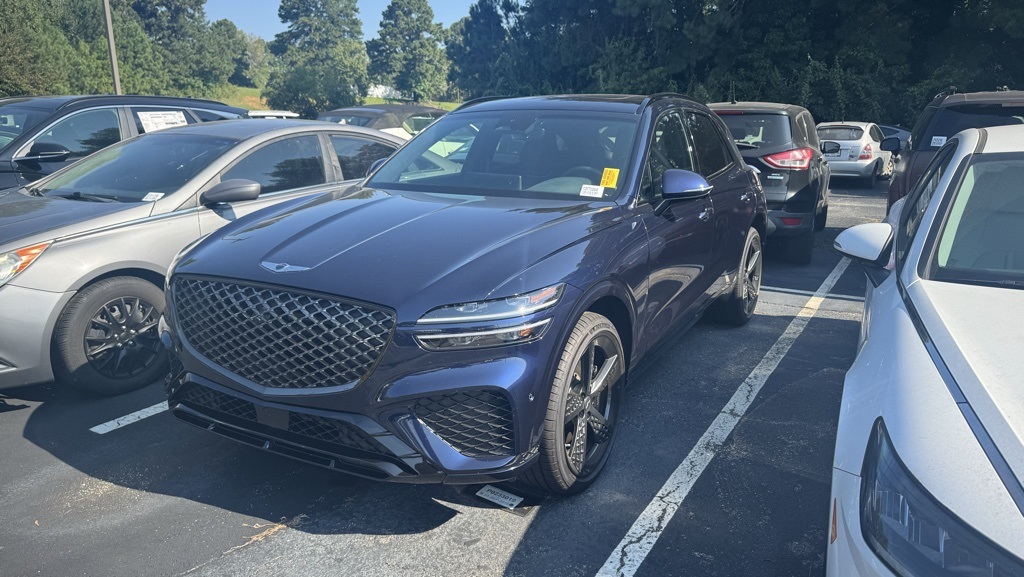 2025 Genesis GV70 3.5T Sport Advanced photo 2