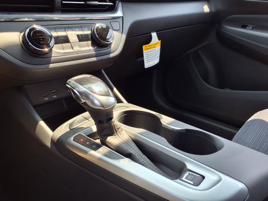 2025 Buick Envista Preferred photo 16
