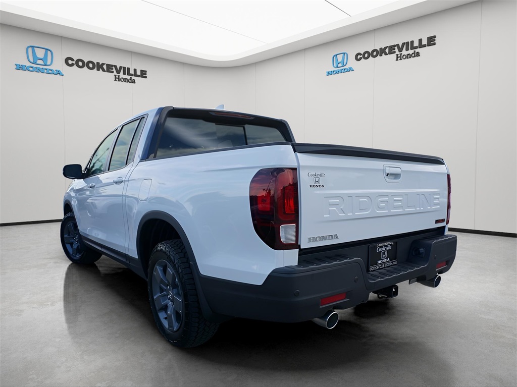 2025 Honda Ridgeline TrailSport photo 3