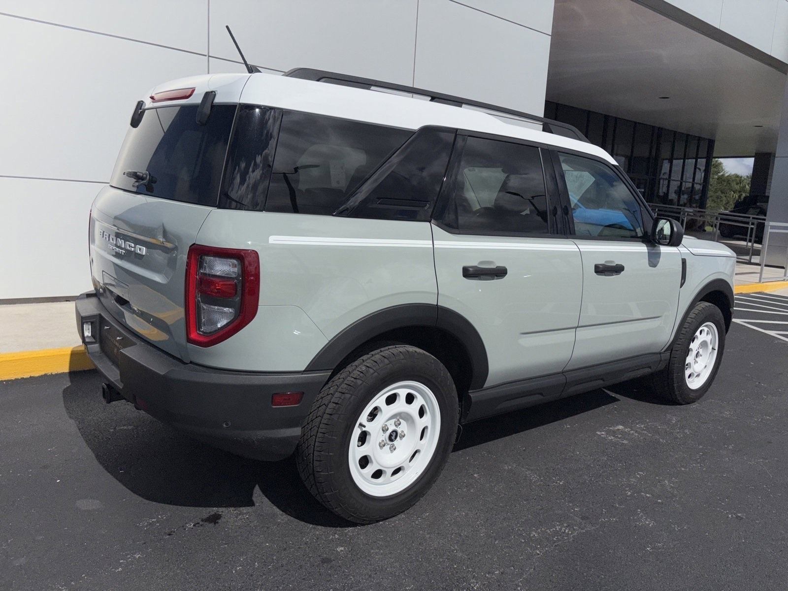 2024 Ford Bronco Sport Heritage photo 4
