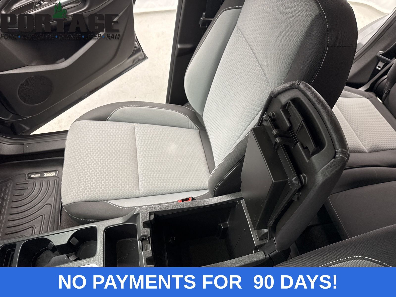 2018 Ford Escape SE photo 21