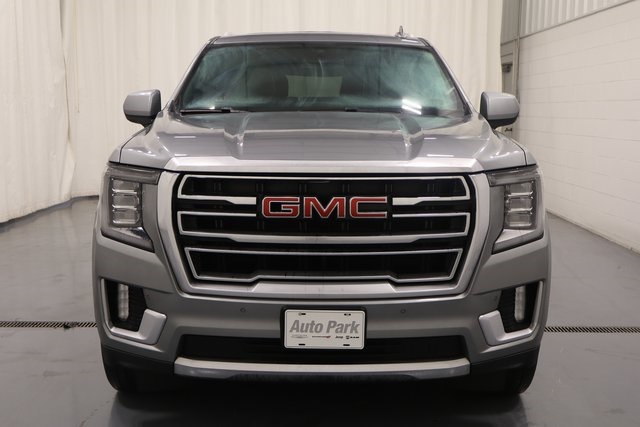 2023 Gmc Yukon SLT photo 3