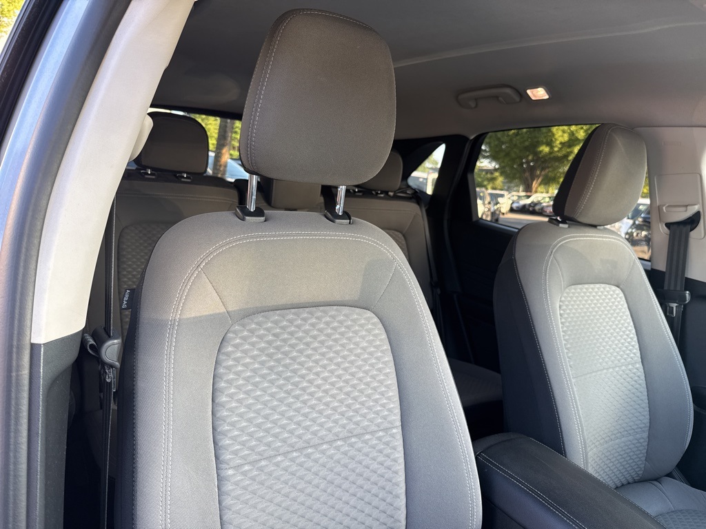 2022 Ford Escape SE photo 30
