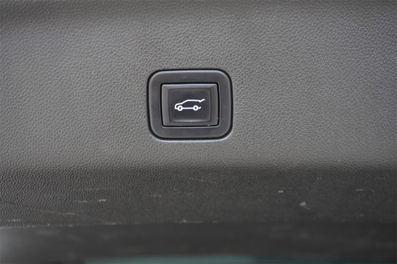 2022 Gmc Yukon Denali photo 24