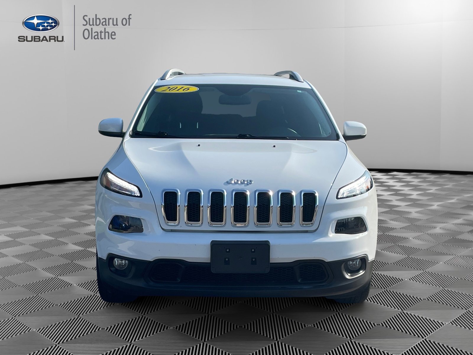 2016 Jeep Cherokee Latitude photo 13