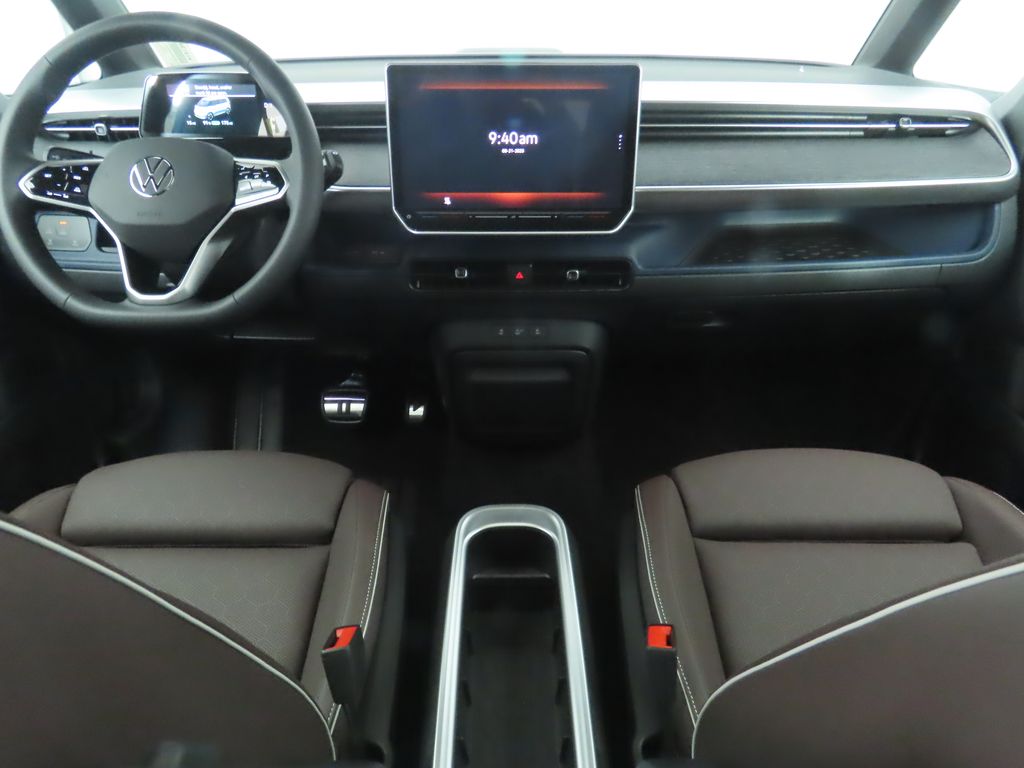 2025 Volkswagen ID. Buzz Pro Plus photo 13