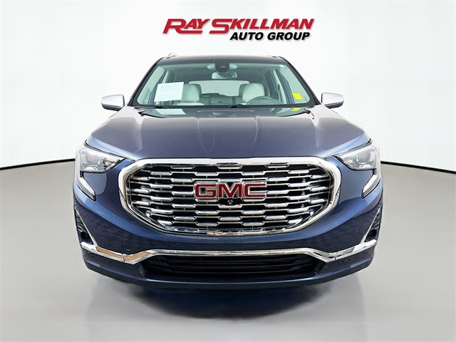 2019 Gmc Terrain Denali photo 2