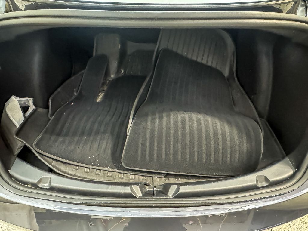 2023 TESLA MODEL 3 - Image 24