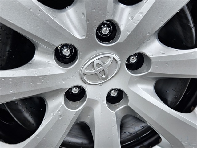 2024 Toyota Corolla LE photo 17