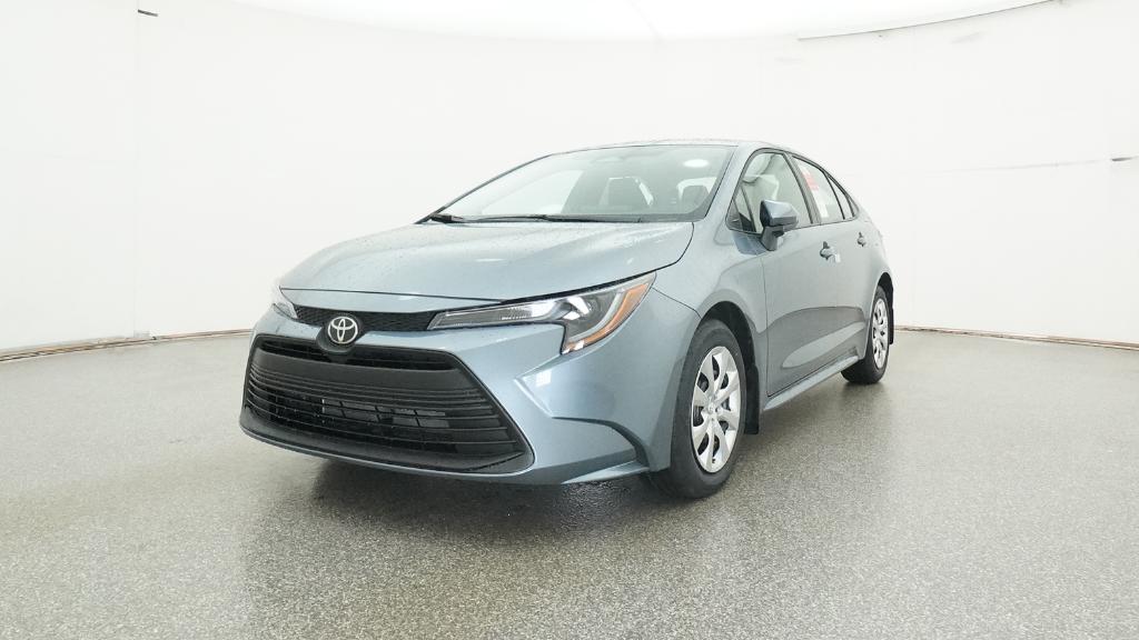 2026 Toyota Corolla LE photo 4