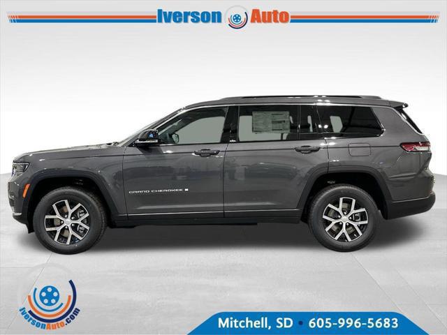 2025 Jeep Grand Cherokee Limited photo 2