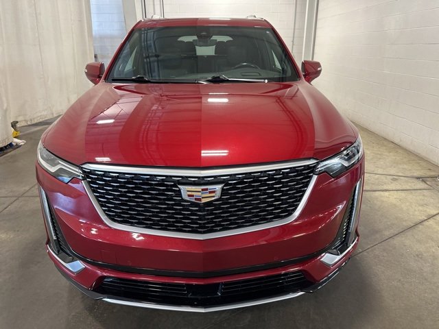 2020 Cadillac XT6 Premium Luxury photo 2