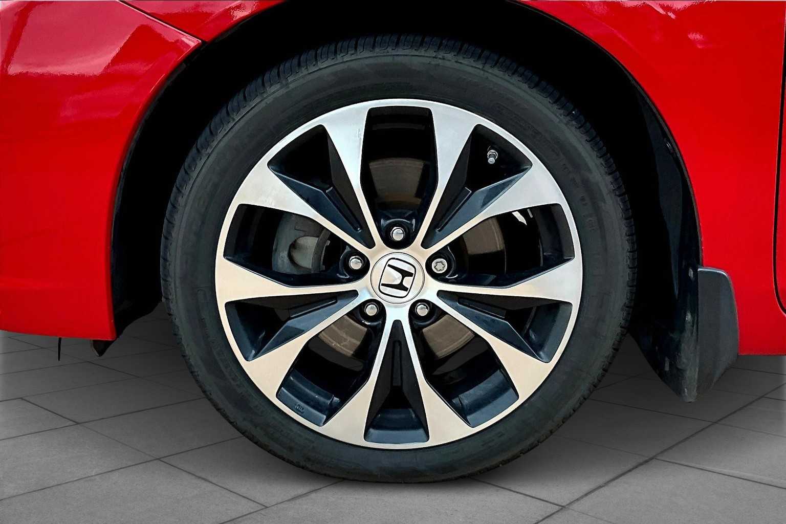 2013 Honda Civic Si photo 10