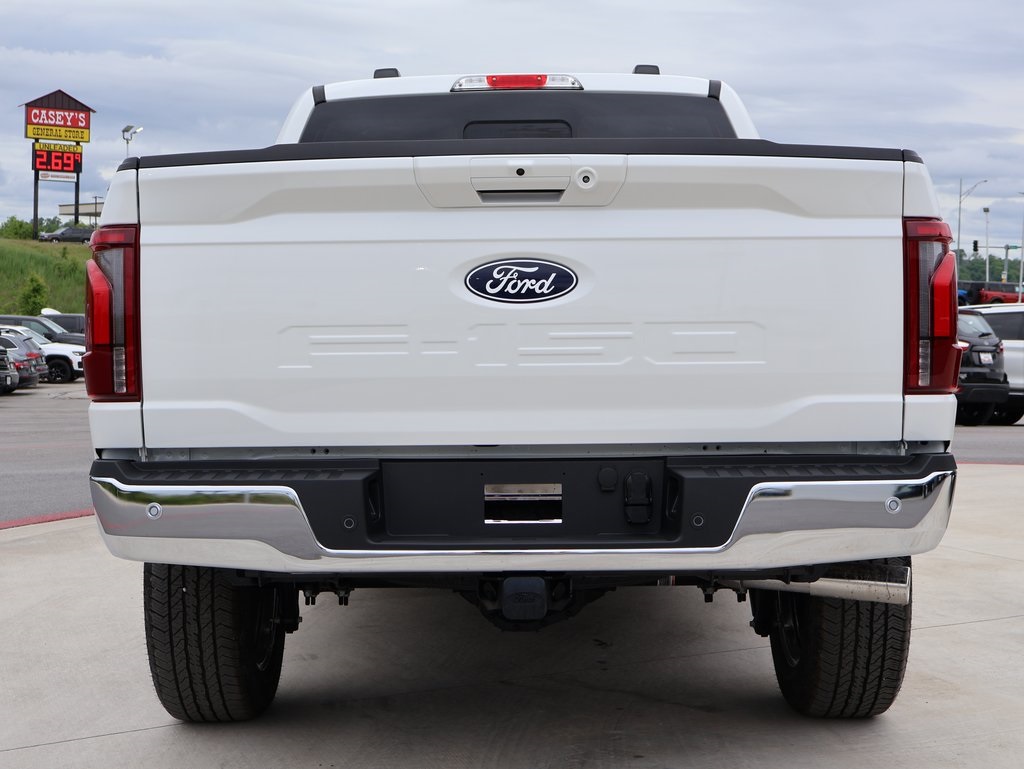 2025 Ford F-150 Lariat photo 4