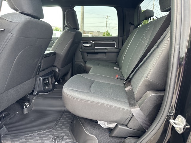 2025 Ram 2500 Big Horn photo 16