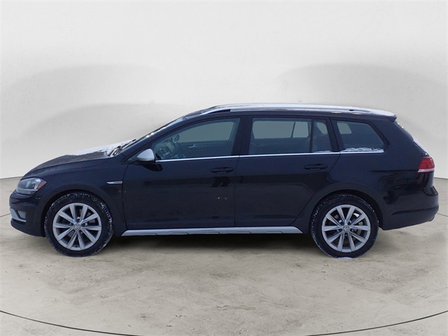Used 2018 Volkswagen Golf Alltrack Alltrack SE with VIN 3VWH17AU4JM754573 for sale in Anchorage, AK