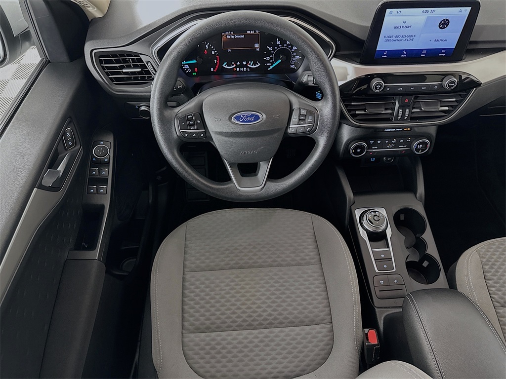 2020 Ford Escape SE photo 21