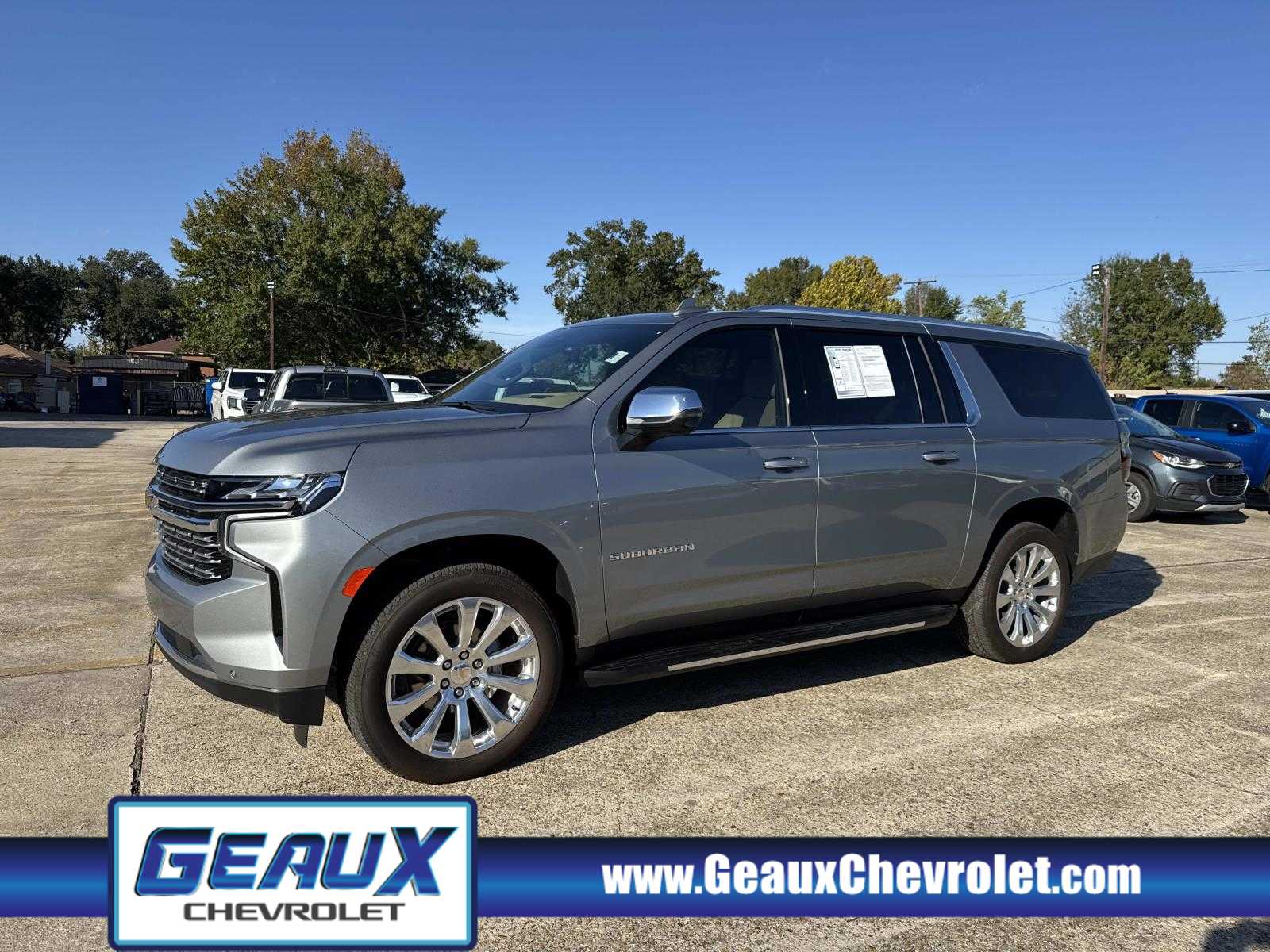 2024 Chevrolet Suburban Premier's photo