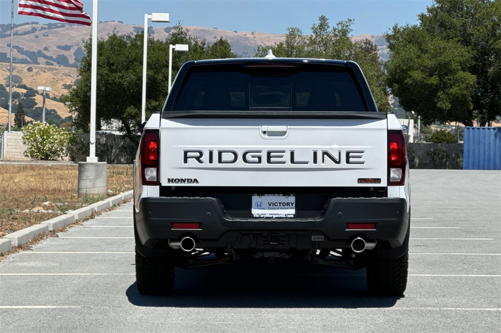 2025 Honda Ridgeline TrailSport photo 5