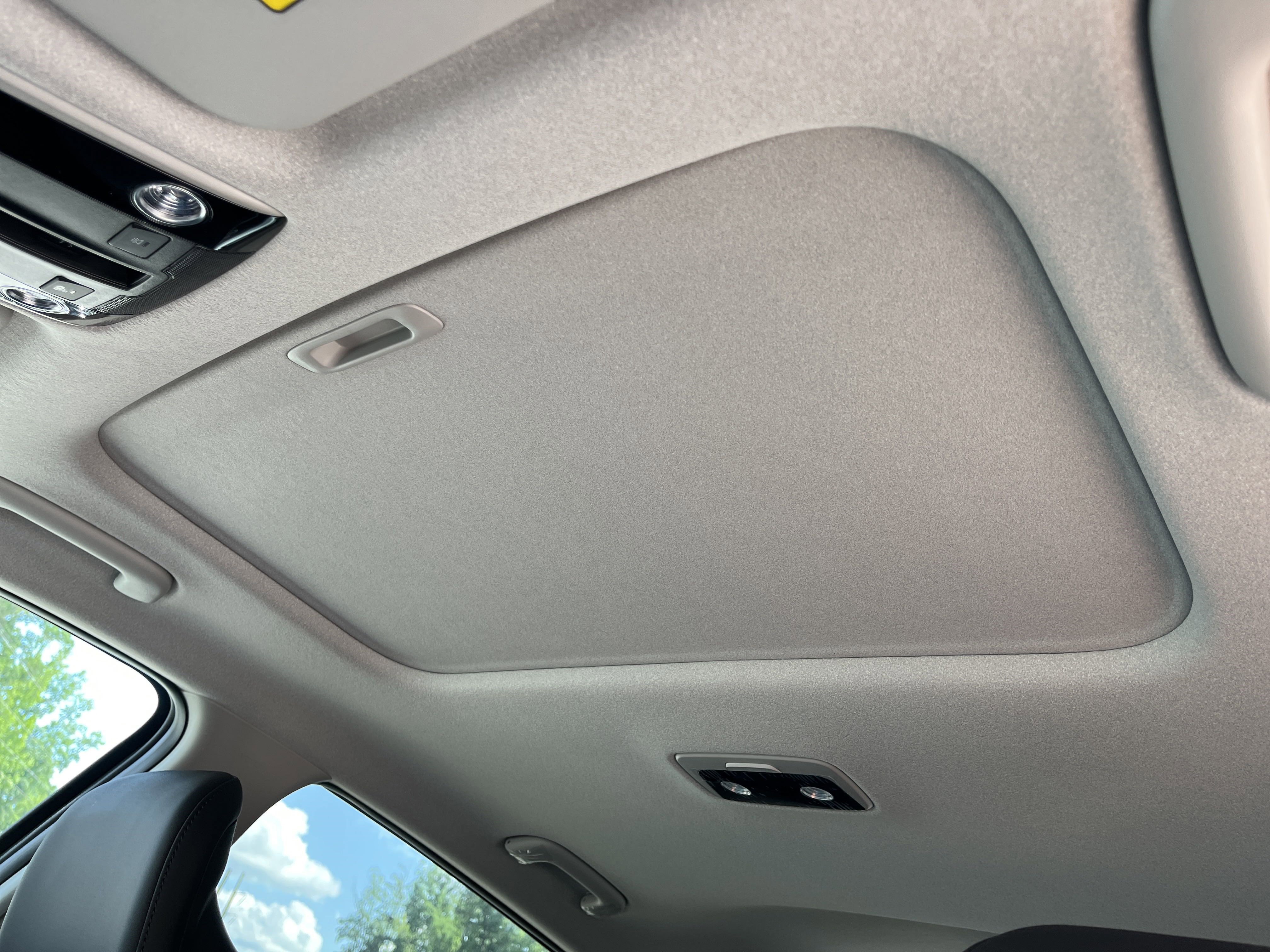 2025 Kia Niro SX Touring photo 14