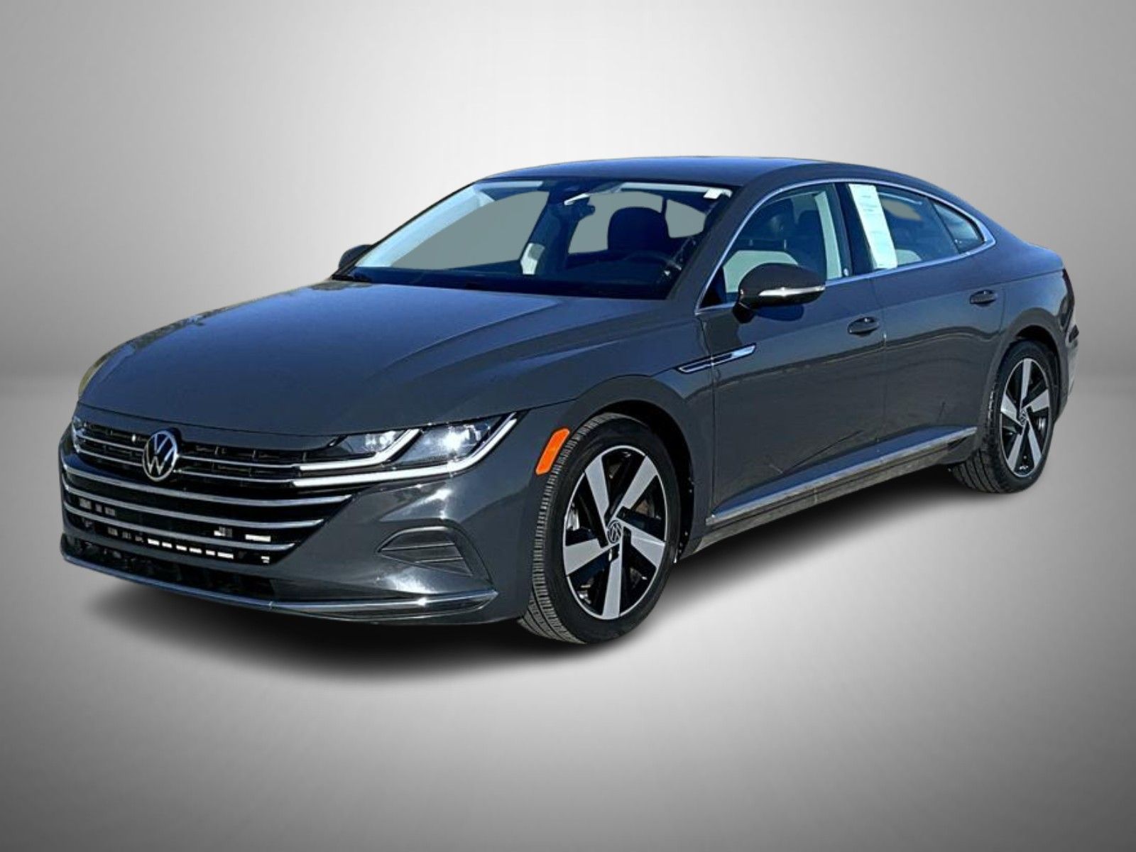 2021 Volkswagen Arteon SE's photo