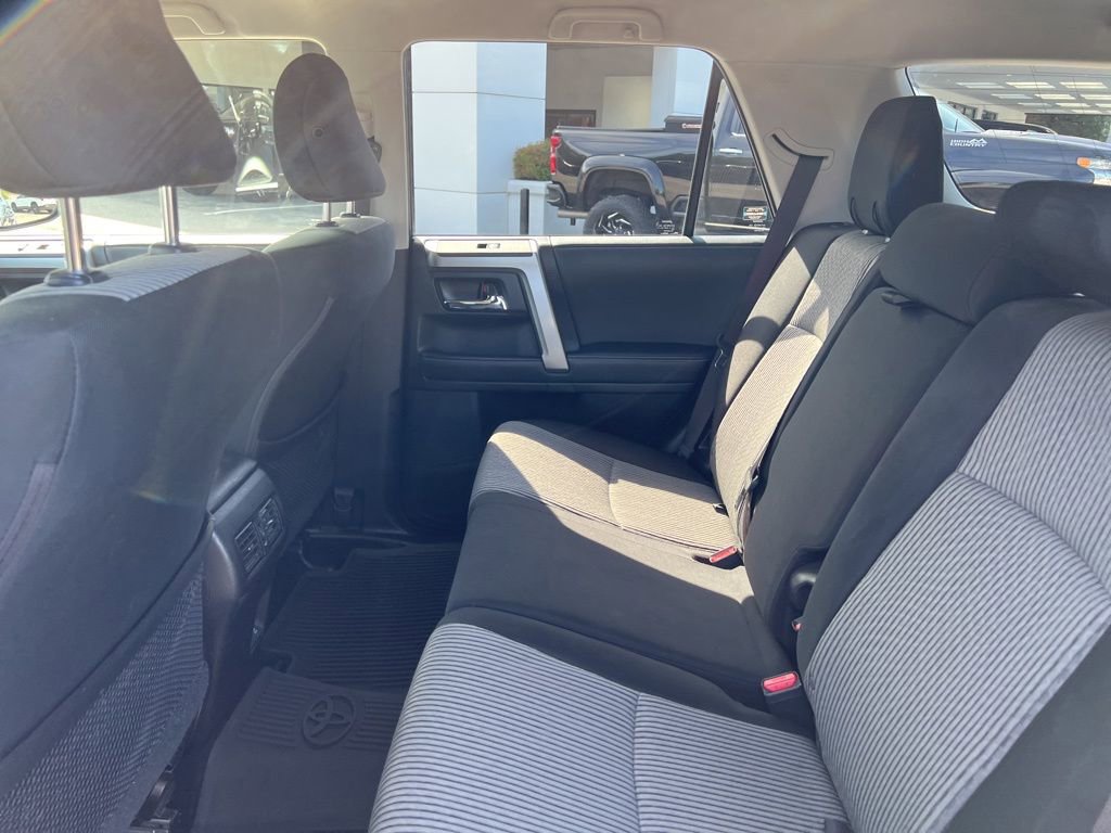 2022 Toyota 4Runner SR5 photo 20