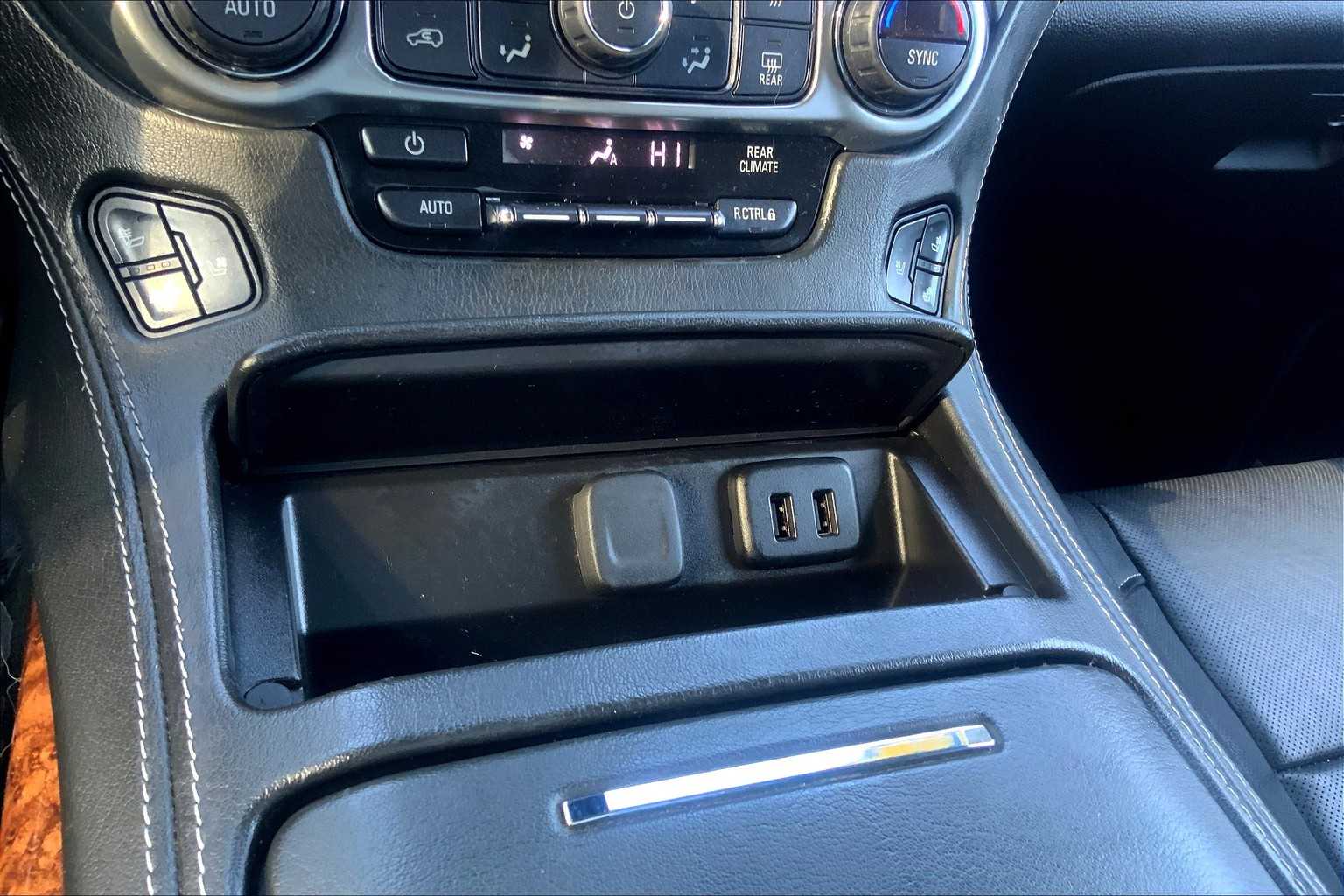 2018 Chevrolet Tahoe Premier photo 34