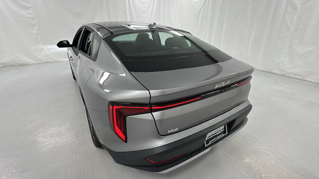 2025 Kia K4 LXS photo 5