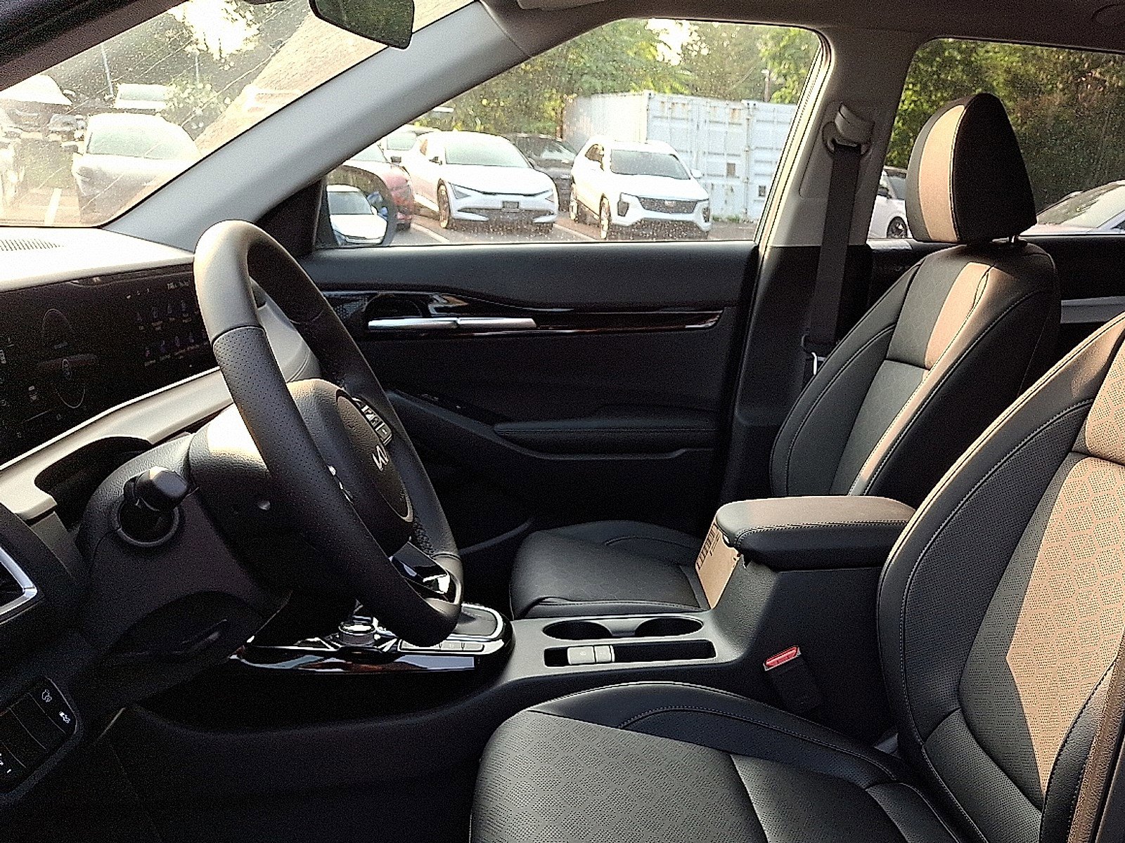 2026 Kia Seltos SX photo 8
